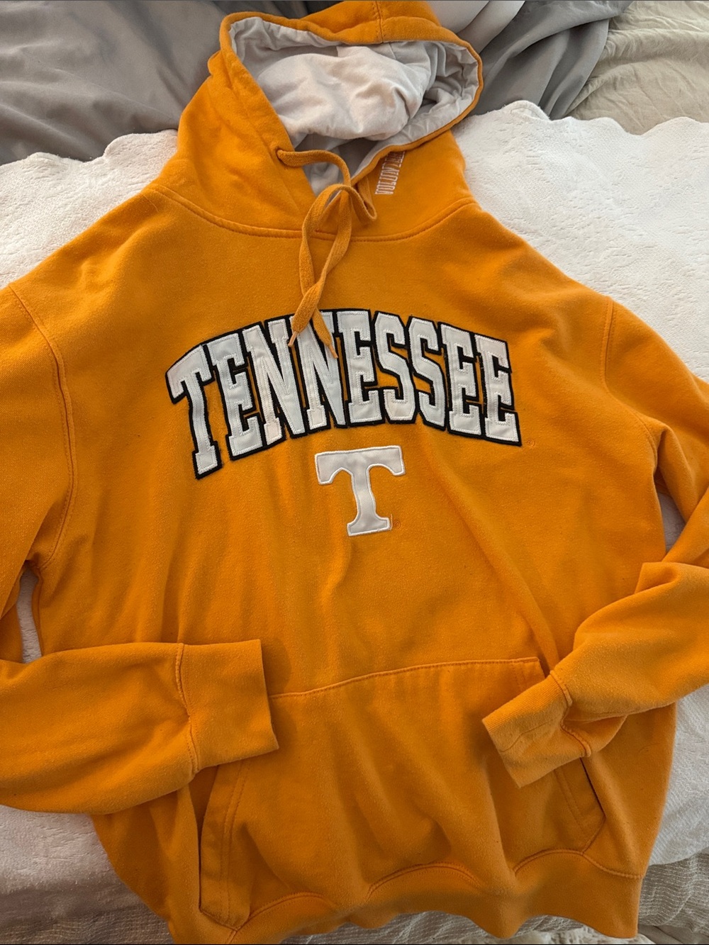 Tennessee Orange Hooded Sweatshirt with White Logo Sz M
